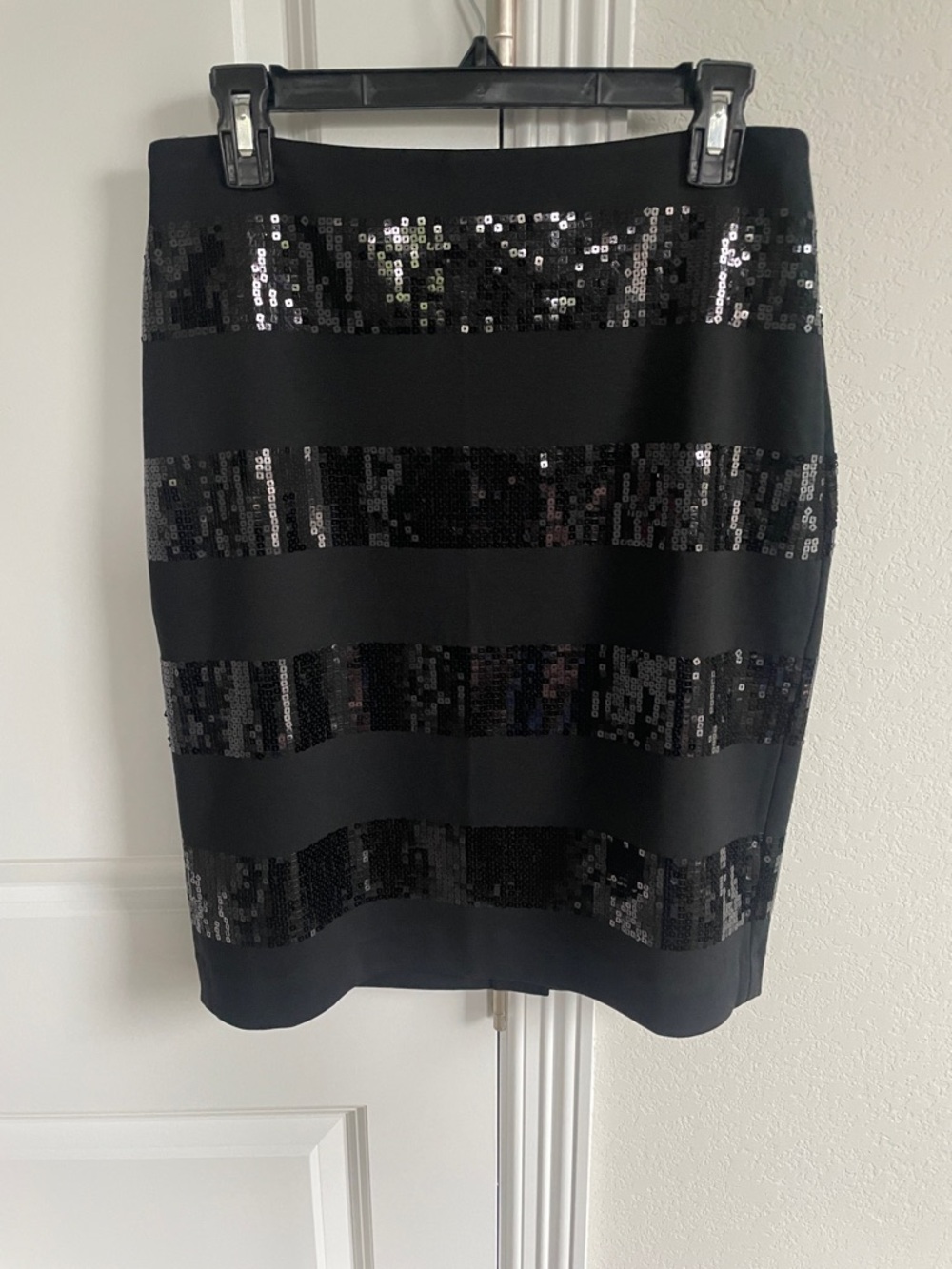 Halogen Black Sequin-Striped Pencil Skirt